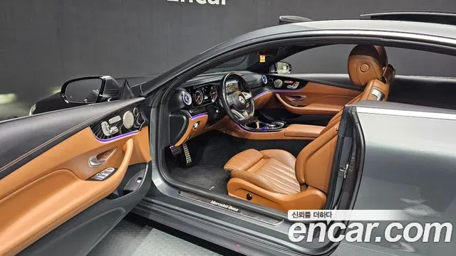 Mercedes-Benz E-Class 2018 — фото 10