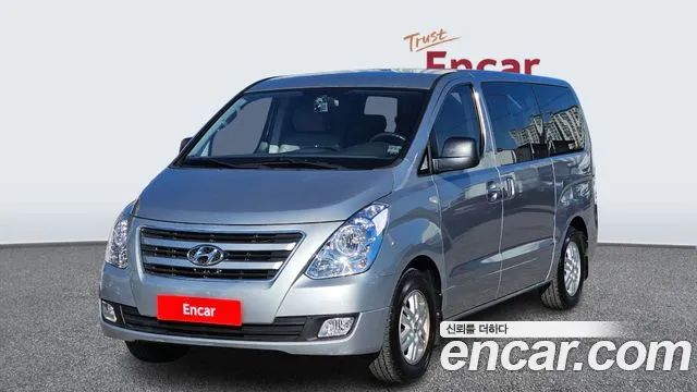 Hyundai Starex 2018 — фото 1