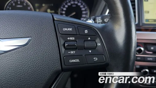 Hyundai Genesis 2016 — фото 10