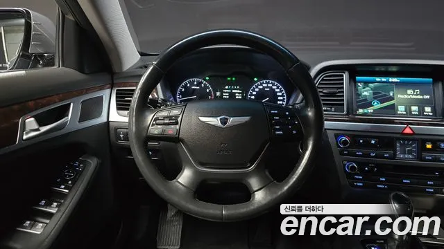 Hyundai Genesis 2016 — фото 13
