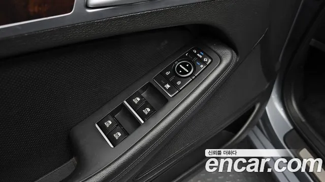 Hyundai Genesis 2016 — фото 17