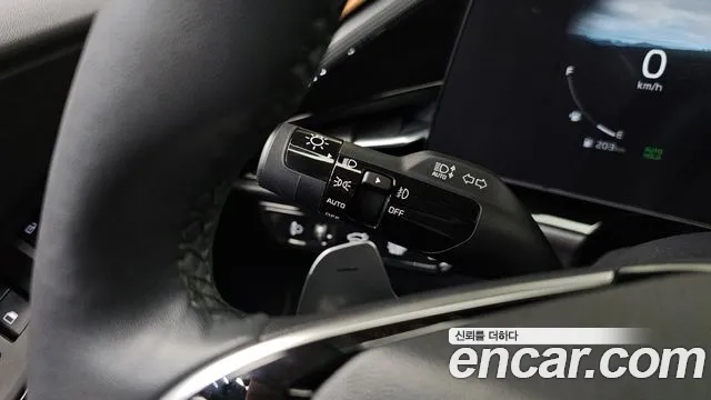 Kia Niro 2023 — фото 14