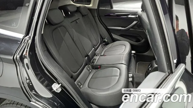 BMW X1 2022 — фото 12