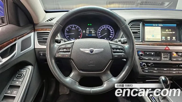 Hyundai Genesis 2016 — фото 13
