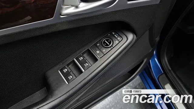 Hyundai Genesis 2016 — фото 18