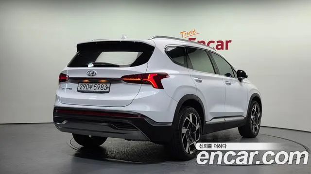 Hyundai Santafe 2021 — фото 2