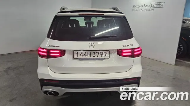 Mercedes-Benz GLB-Class 2025 — фото 4