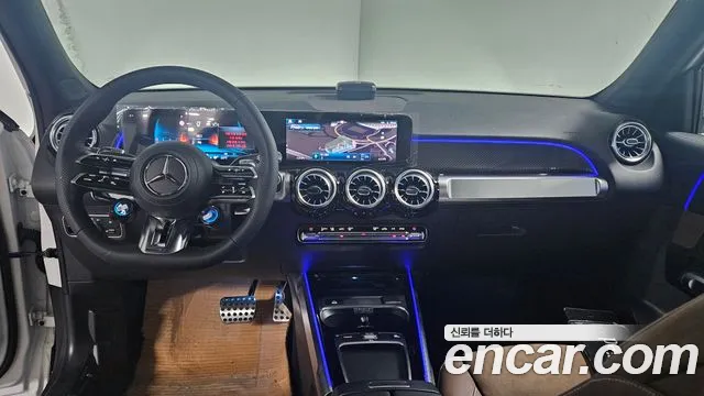 Mercedes-Benz GLB-Class 2025 — фото 17