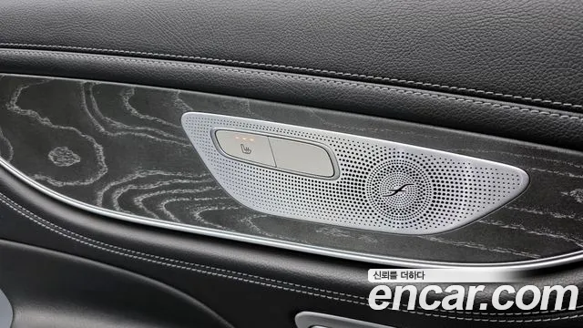 Mercedes-Benz CLS-Class 2019 — фото 19