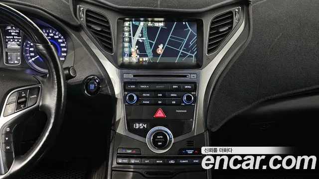 Hyundai Grandeur 2016 — фото 15