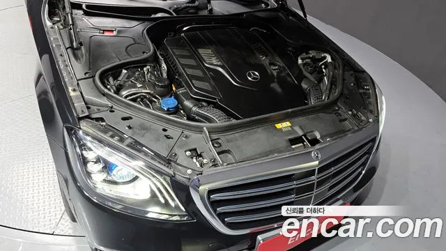 Mercedes-Benz S-Class 2020 — фото 6