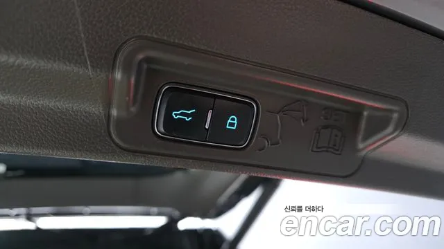 Ford Explorer 2021 — фото 20