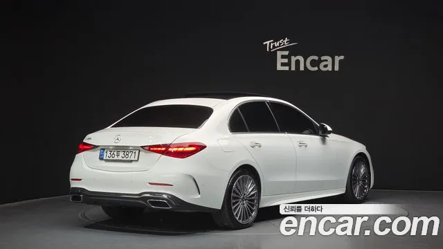 Mercedes-Benz C-Class 2022 — фото 2