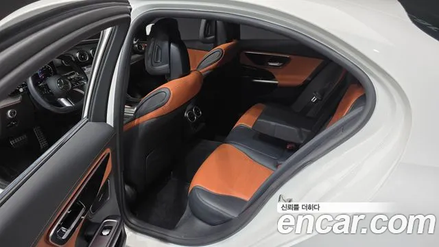 Mercedes-Benz C-Class 2022 — фото 11