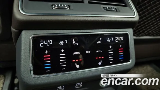 Audi A7 2021 — фото 19