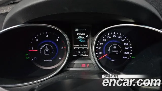 Hyundai Santafe 2015 — фото 8