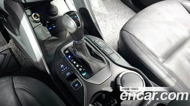 Hyundai Santafe 2015 — фото 9