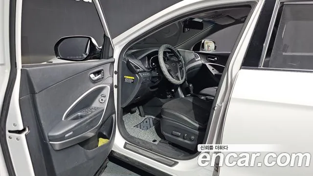 Hyundai Santafe 2015 — фото 10