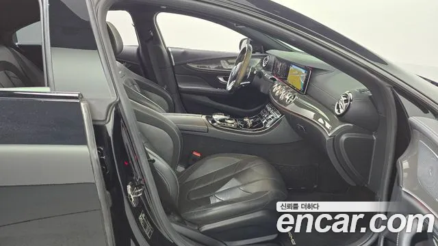 Mercedes-Benz CLS-Class 2019 — фото 11