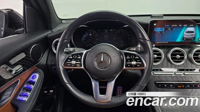 Mercedes-Benz GLC-Class 2023 — фото 13