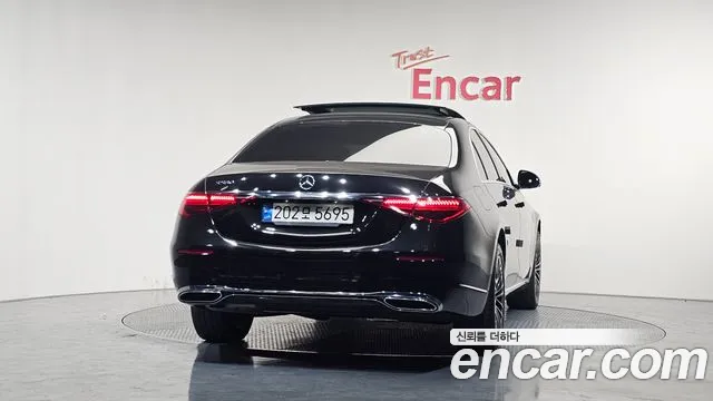Mercedes-Benz S-Class 2022 — фото 4
