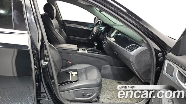 Hyundai Genesis 2015 — фото 11