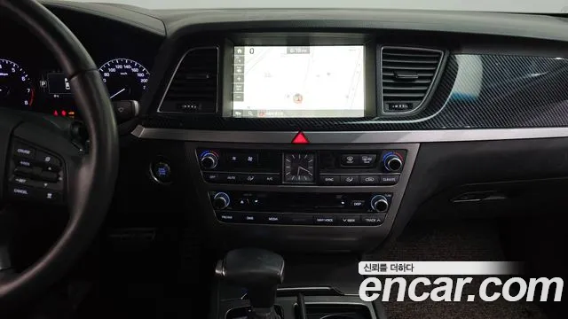 Hyundai Genesis 2015 — фото 14
