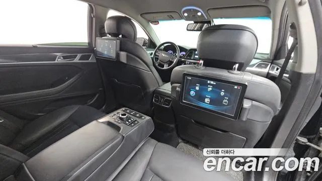Hyundai Genesis 2015 — фото 17