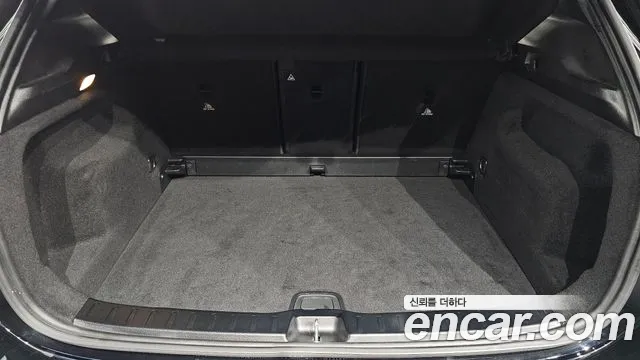 Mercedes-Benz GLA-Class 2023 — фото 20