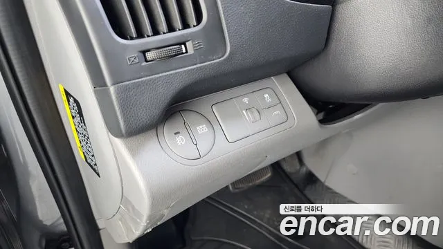Hyundai Starex 2018 — фото 14