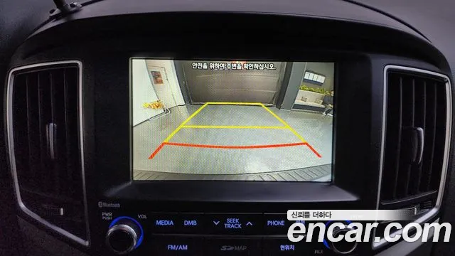 Hyundai Starex 2018 — фото 16