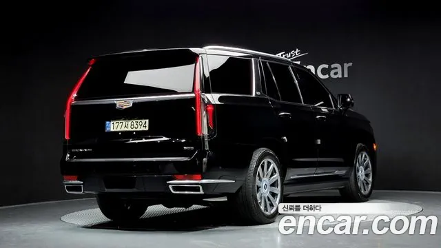 Cadillac Escalade 2022 — фото 2