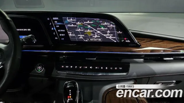 Cadillac Escalade 2022 — фото 14