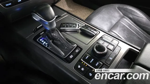 Hyundai Genesis 2015 — фото 9
