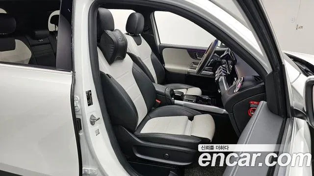 Mercedes-Benz GLB-Class 2021 — фото 12