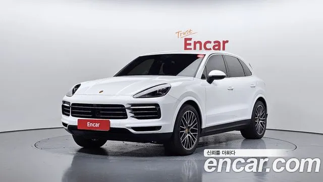 Porsche Cayenne 2023 — фото 1