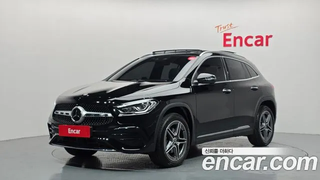 Mercedes-Benz GLA-Class 2023 — фото 1