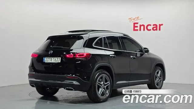 Mercedes-Benz GLA-Class 2023 — фото 2