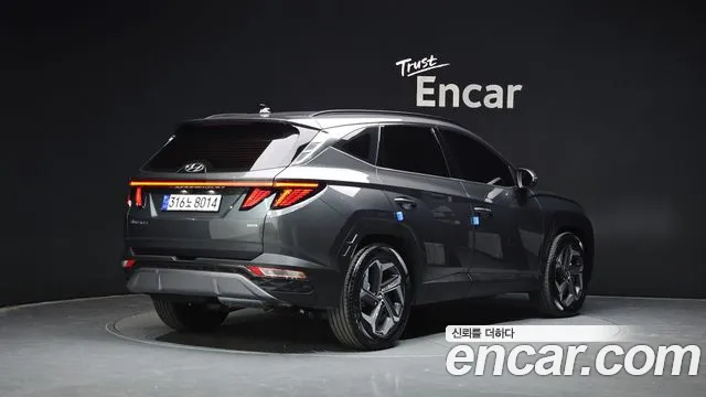 Hyundai Tucson 2023 — фото 2