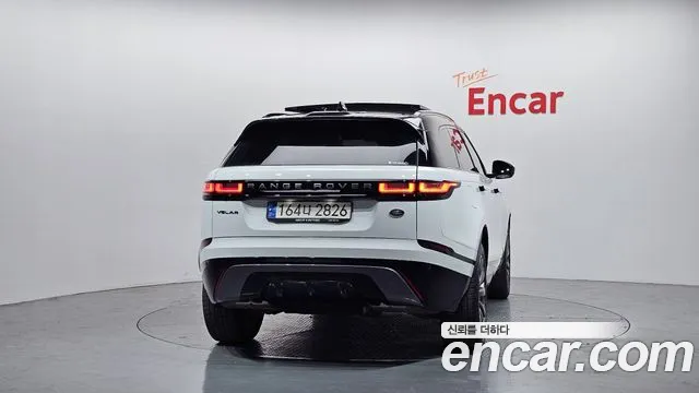Land Rover Range Rover Velar 2023 — фото 4