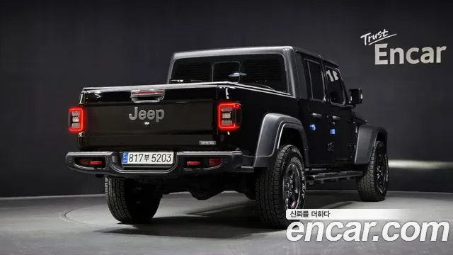 Jeep Gladiator 2021 — фото 2