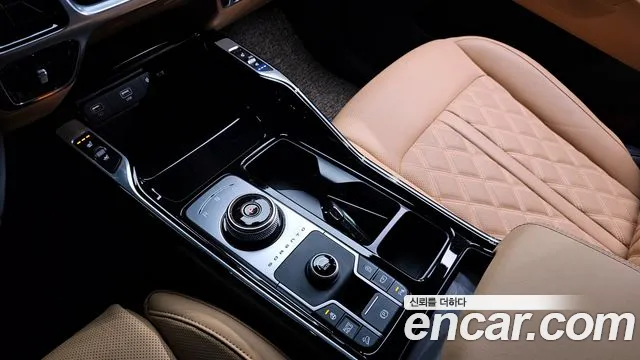 Kia Sorento 2023 — фото 9