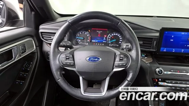 Ford Explorer 2020 — фото 13