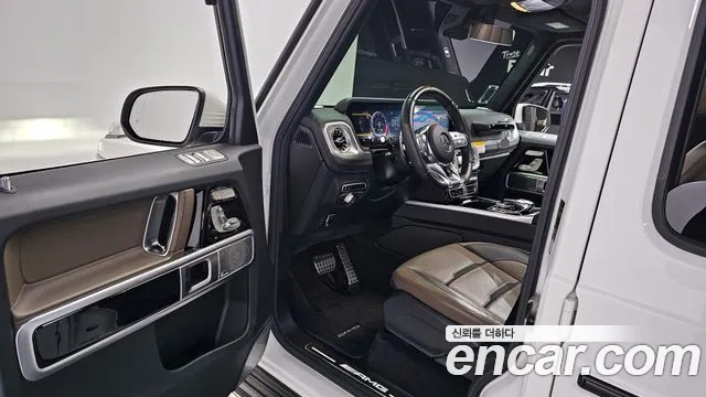 Mercedes-Benz G-Class 2021 — фото 11