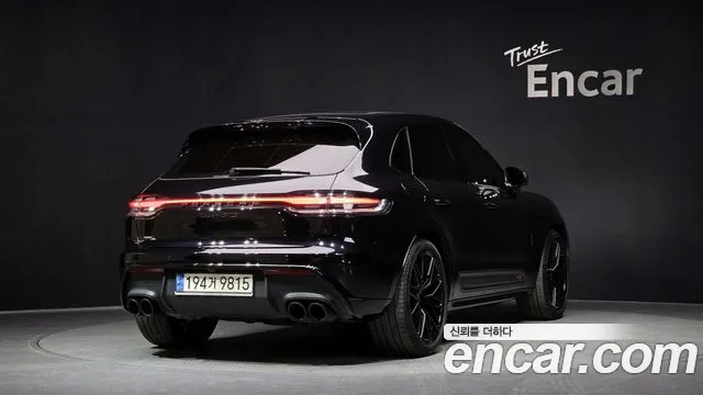 Porsche Macan 2022 — фото 2