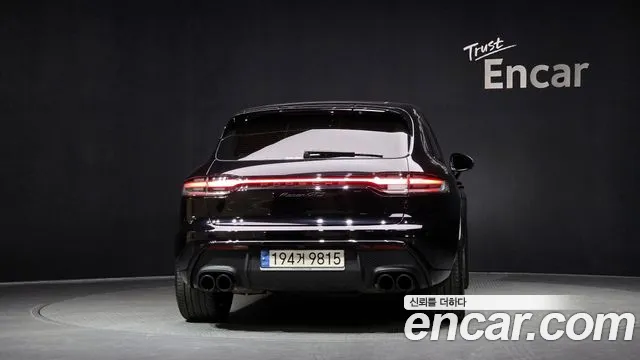 Porsche Macan 2022 — фото 4