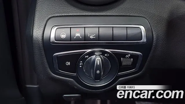 Mercedes-Benz C-Class 2022 — фото 13