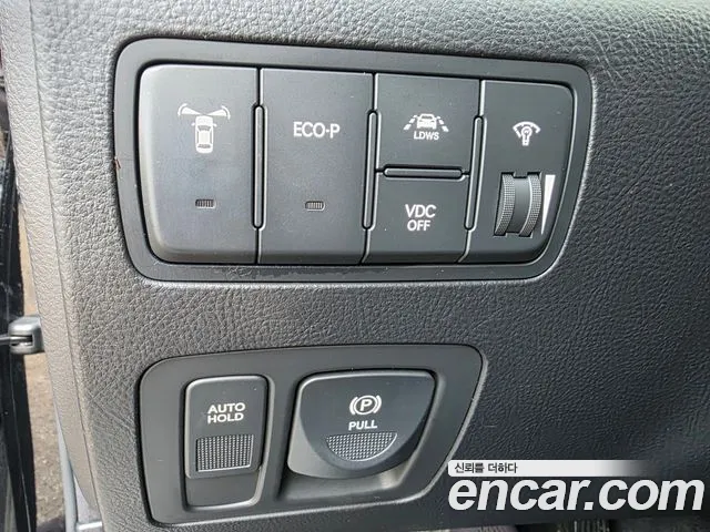 Hyundai Genesis 2013 — фото 14