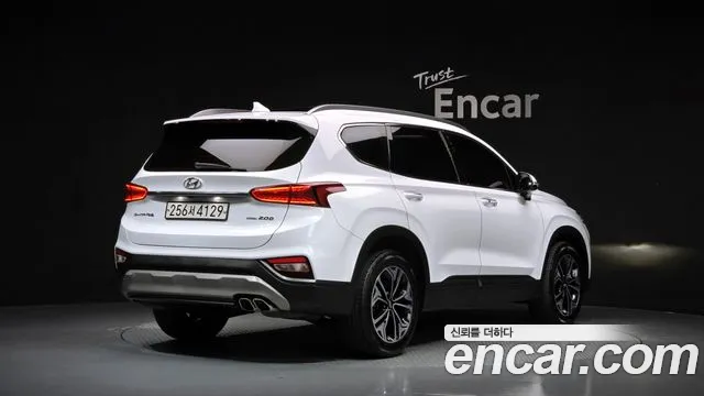 Hyundai Santafe 2019 — фото 2