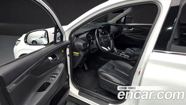 Hyundai Santafe 2019 — фото 11